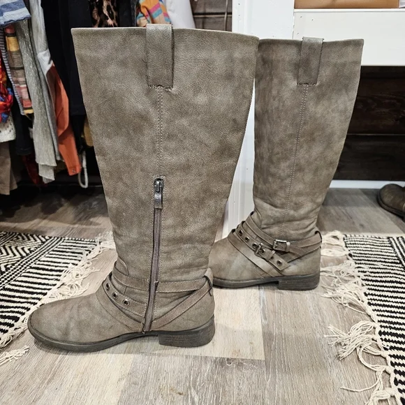 Tall boots grey/ brown with buckle zip - Picture 7 of 10